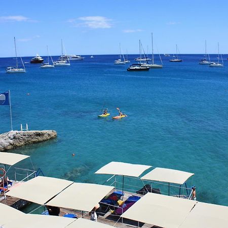 Argo Hotel Aegina Екстериор снимка