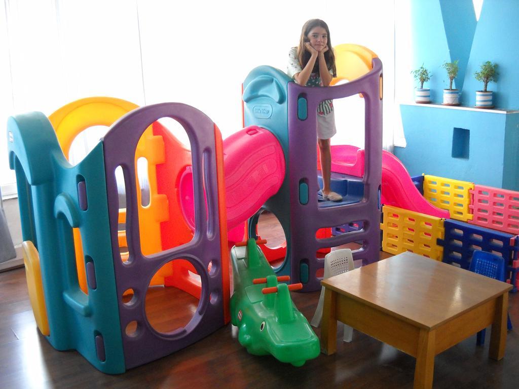 Argo Hotel Aegina Екстериор снимка