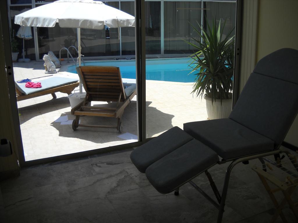 Argo Hotel Aegina Екстериор снимка