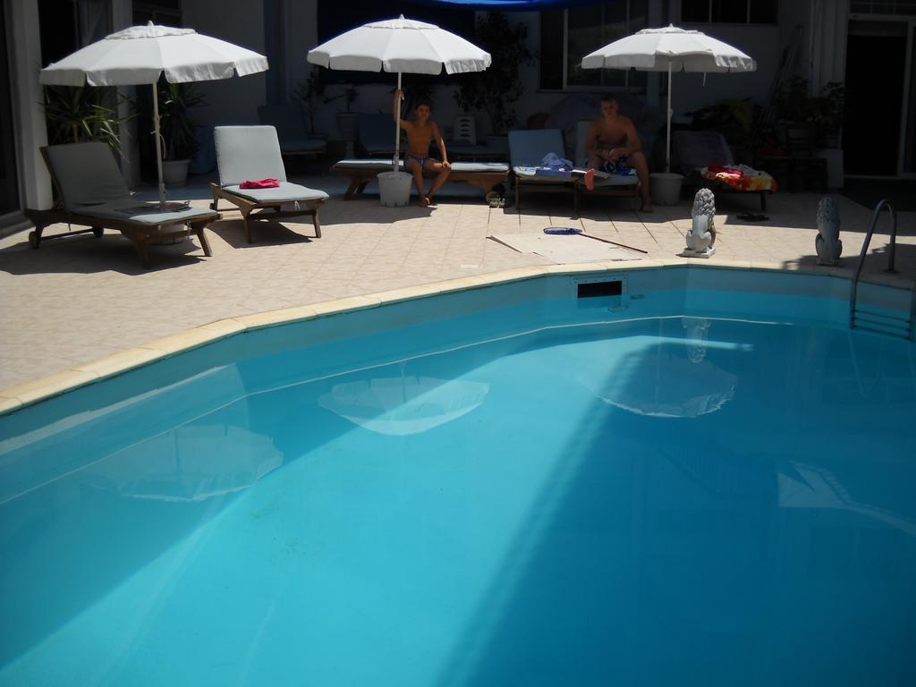 Argo Hotel Aegina Екстериор снимка