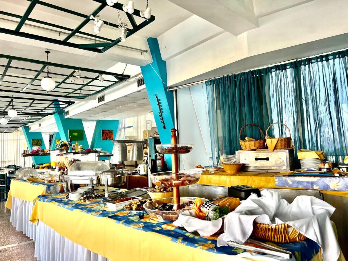 Argo Hotel Aegina Екстериор снимка