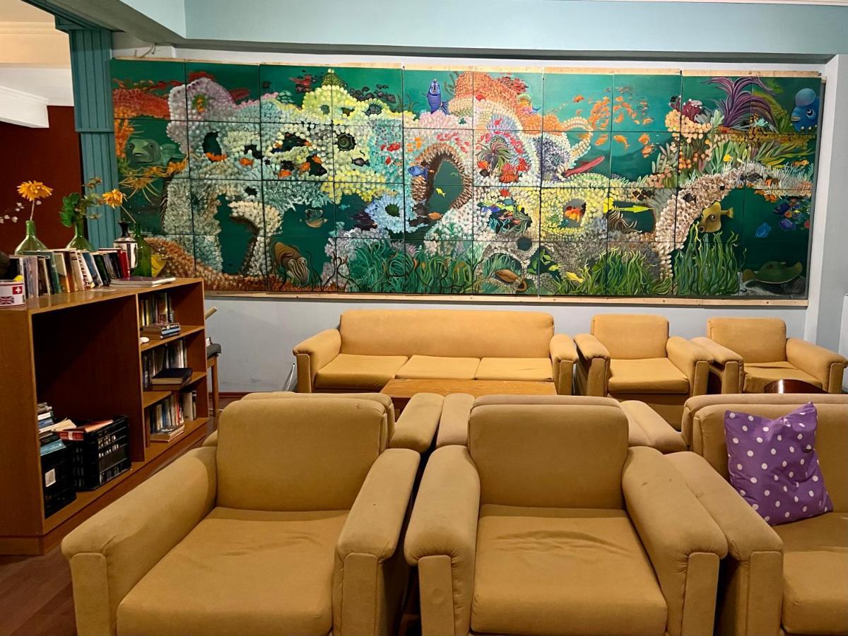Argo Hotel Aegina Екстериор снимка