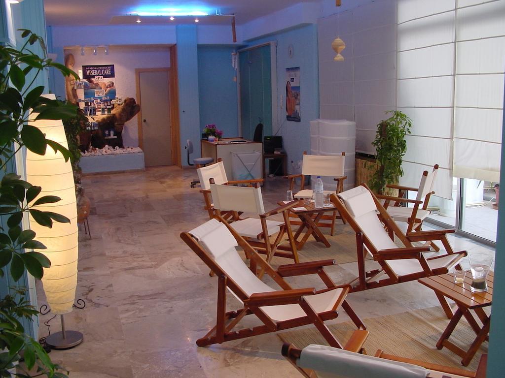 Argo Hotel Aegina Екстериор снимка
