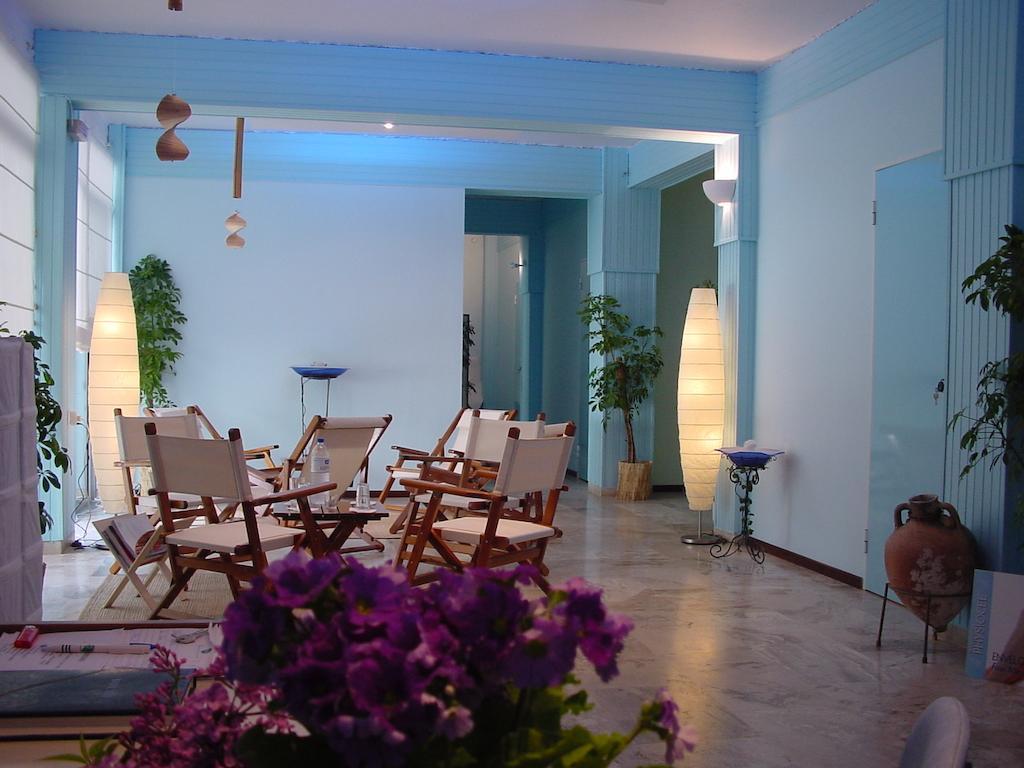 Argo Hotel Aegina Екстериор снимка