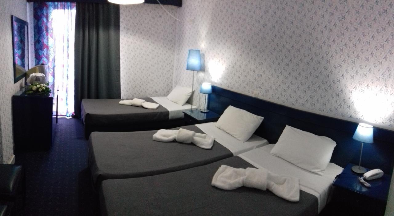 Argo Hotel Aegina Екстериор снимка